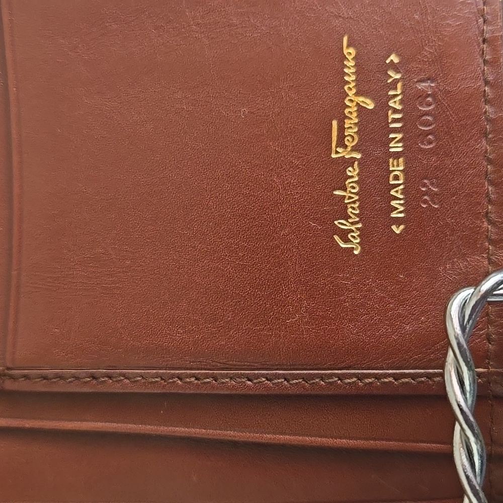 Salvatore Ferragamo Brown Woven Wallet - Picture 4 of 8